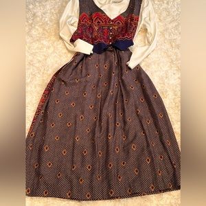 Earth Toned Dress w Attached Vest. Autumn Colors. 8